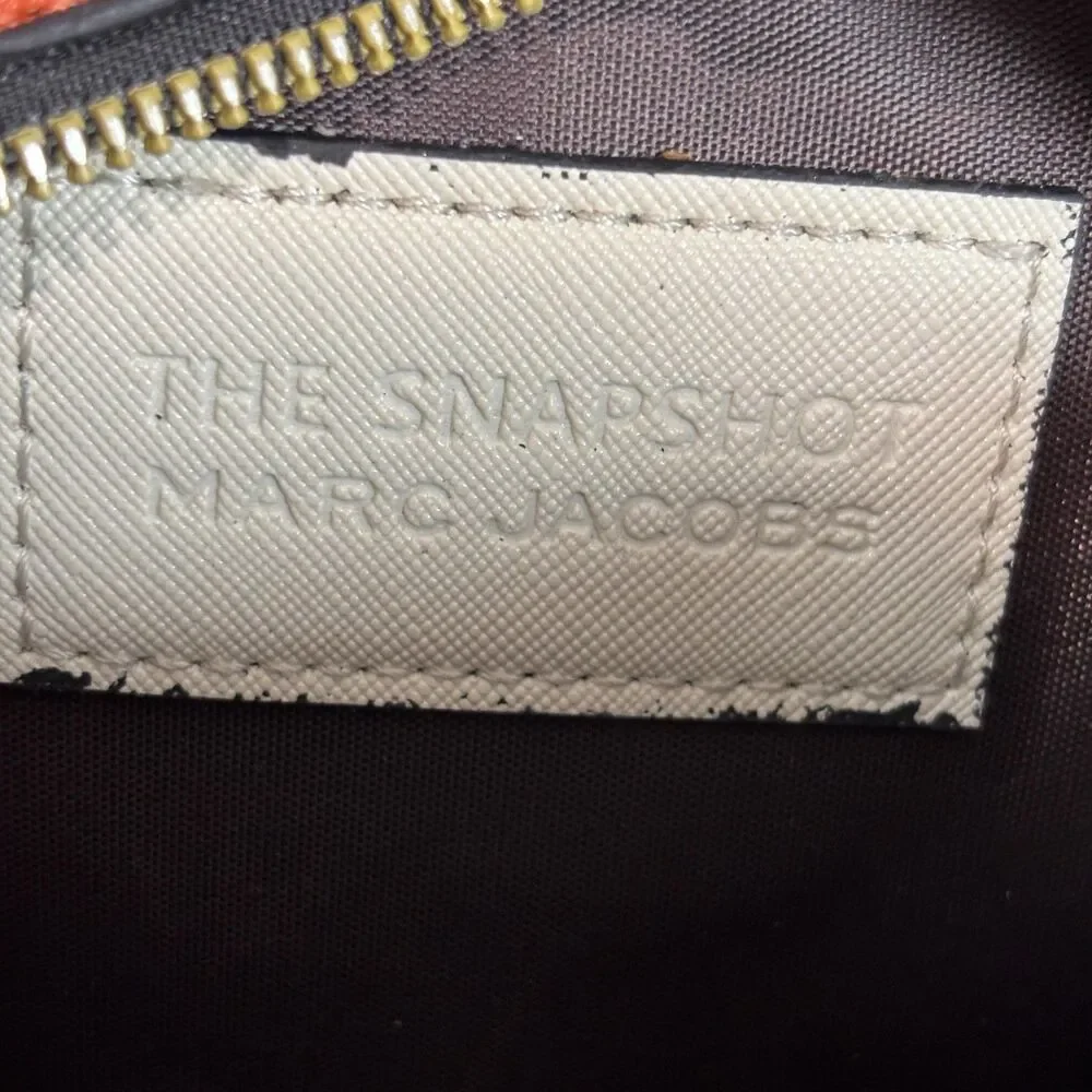 Marc Jacobs flaws this